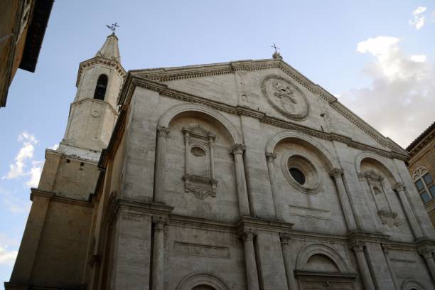 istock Pienza cathedral, Tuscany, Italy 918824488