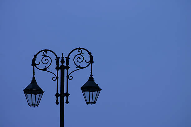 istock Sihouette of Old Street Light 91883777
