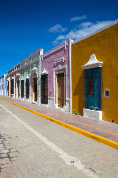 istock Typical colonial street in Campeche, Mexico. 918868912