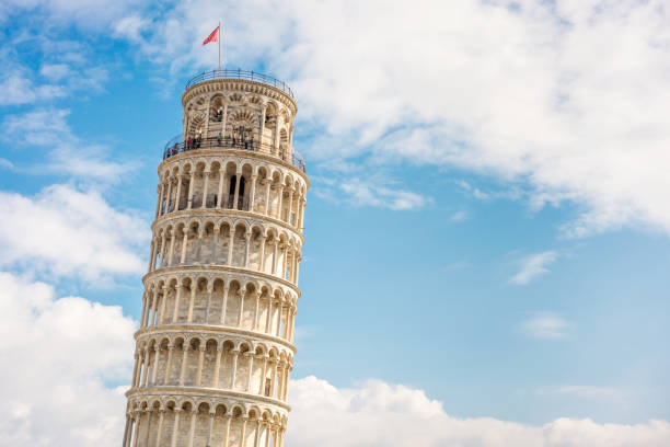 la torre de pisa - leaning tower of pisa fotografías e imágenes de stock