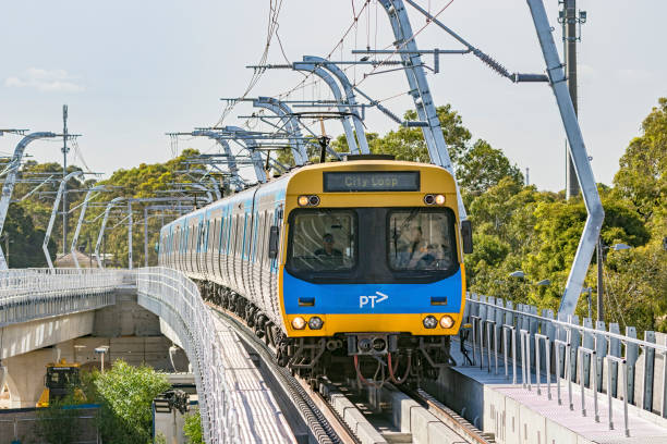 tren el skyrail elevado ferrocarril nuevo de melbourne - rail fence fotografías e imágenes de stock