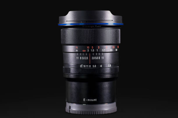 istock Camera lens with dark background 918905542