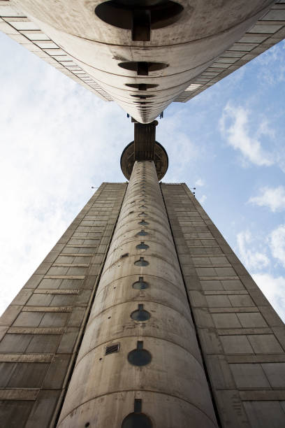 istock Urban concrete building 918907958
