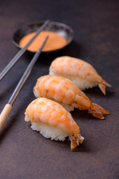 istock Close-up sushi nigiri 918909414