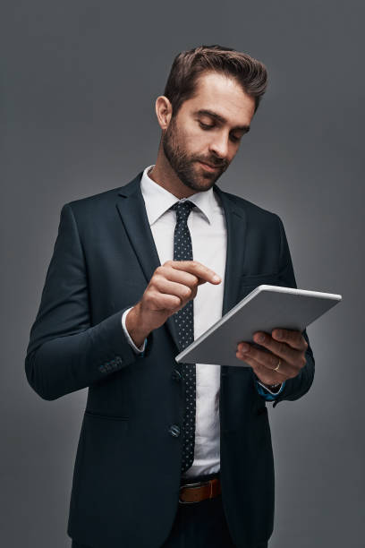 istock Linked to the corporate world 918934188