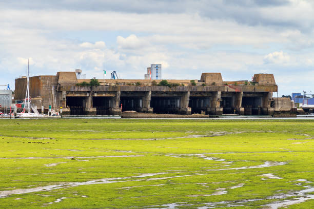 istock Keroman U-boat at low tide 918938592