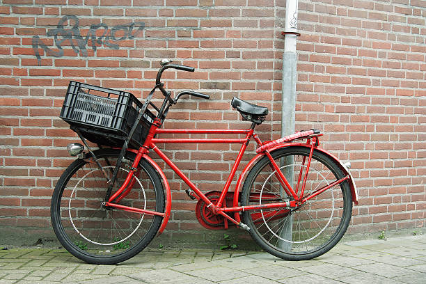 istock Red transport bike in ally 91894276