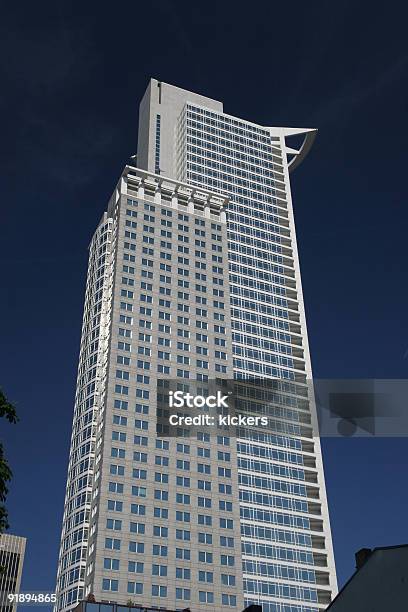 Photo libre de droit de Office Tower banque d'images et plus d'images libres de droit de Activité bancaire - Activité bancaire, Admirer le paysage, Allemagne