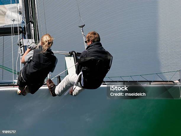 Photo libre de droit de Navigation À Voile banque d'images et plus d'images libres de droit de Admiral's Cup - Admiral's Cup, Capitaine de bateau, Compétition