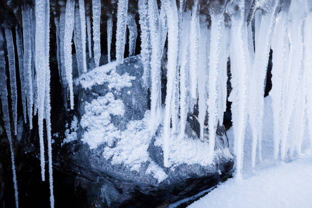 istock Row of frosty icicles in nature 918989536