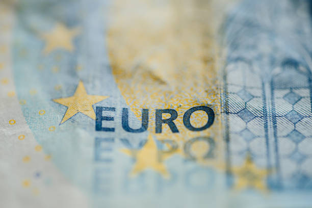 detalhe de conta euro - nota de vinte euros - fotografias e filmes do acervo