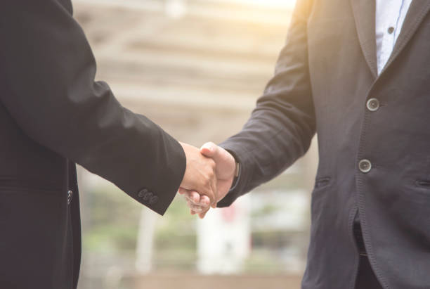 istock Businessman making handshake agreement. concept cooperation. 919014942