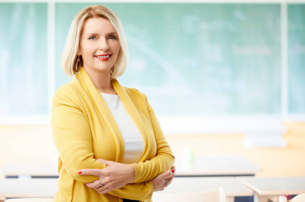 insegnante donna - professor teacher female blackboard foto e immagini stock