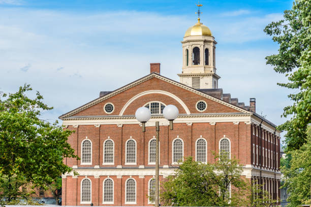 istock Faneuil Hall Marketplace 919359460