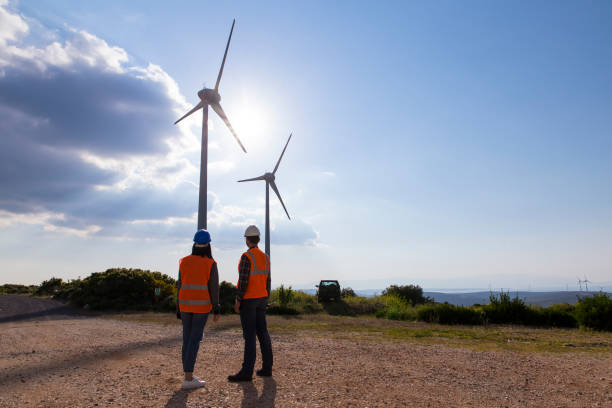 istock Engineers of wind turbine 919377634
