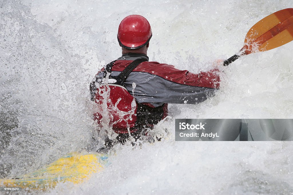 Kayak en eaux vives - Photo de Activité de loisirs libre de droits