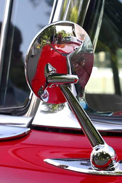 istock Mirror of the ancient car 91943359