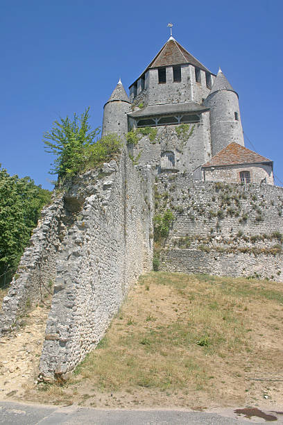istock Caesars Tower in Provins France 91943372
