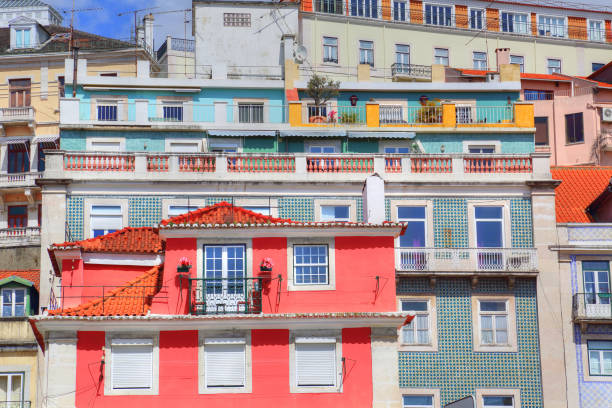 istock Colorful Streets of Lisbon 919502306