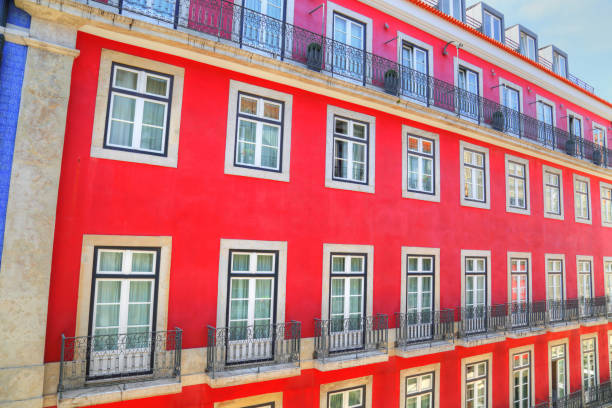 istock Colorful Streets of Lisbon 919502390