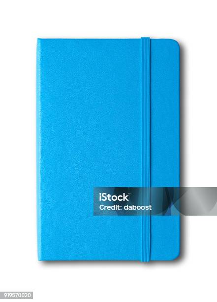 Foto de Azul Caderno Fechado Isolado No Branco e mais fotos de stock de Caderno de Anotação - Caderno de Anotação, Azul, Agenda