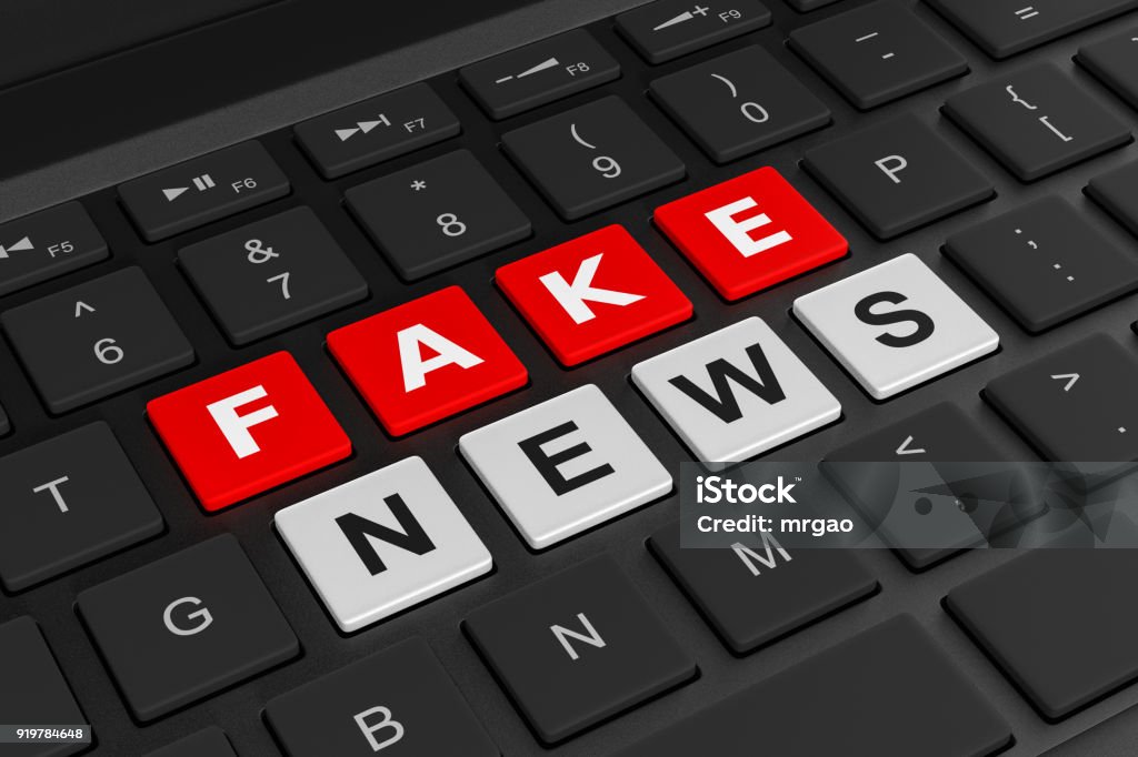 Computadora teclado noticias falso concepto - Foto de stock de Acontecimientos en las noticias libre de derechos