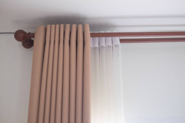 istock Long curtain on the window. Luxury curtain home decor 919818932