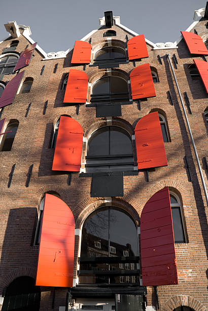 istock Canal Houses 92001357