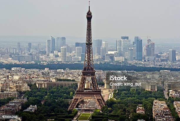 パリの空からの眺め - エッフェル塔のストックフォトや画像を多数ご用意 - エッフェル塔, カラー画像, トロカデロ地区