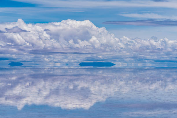 istock Salar de Uyuni, Bolivia 920044252