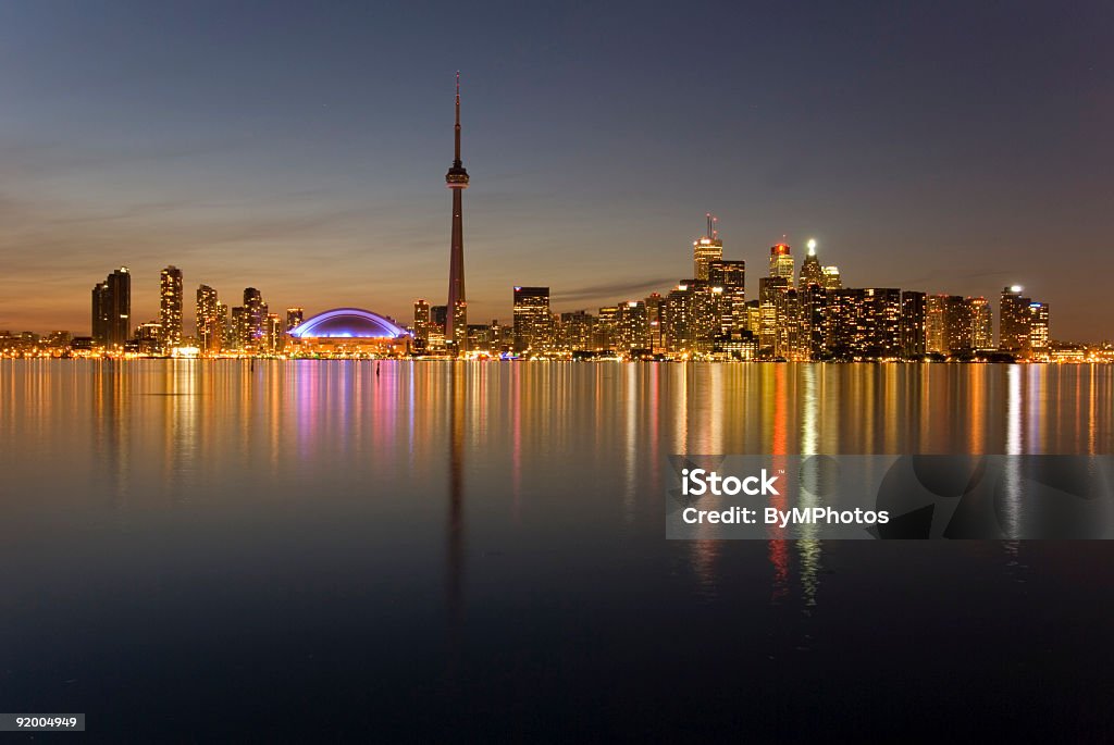 Die Goldene Stadt Skyline von Toronto - Lizenzfrei Abenddämmerung Stock-Foto
