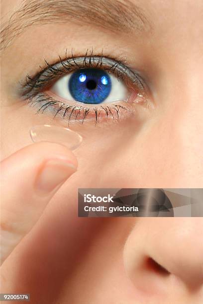 Visioin Foto de stock y más banco de imágenes de Adulto - Adulto, Azul, Belleza