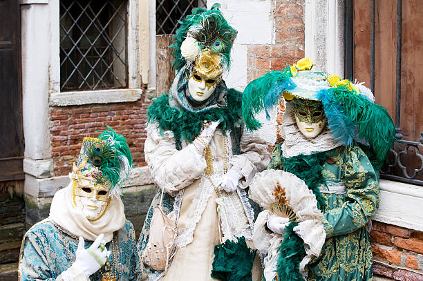 istock Family in Venice 92005586