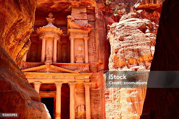 Treasury Temple At Petra Stock Photo - Download Image Now - Petra - Jordan, Jordan - Middle East, Outdoors