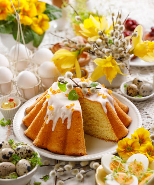 istock Easter yeast cake with icing and candied orange peel, delicious Easter dessert 920063986