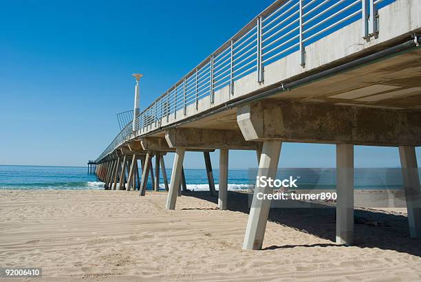 Hermosa Beach Pier Foto de stock y más banco de imágenes de Agua - Agua, Aire libre, Arena