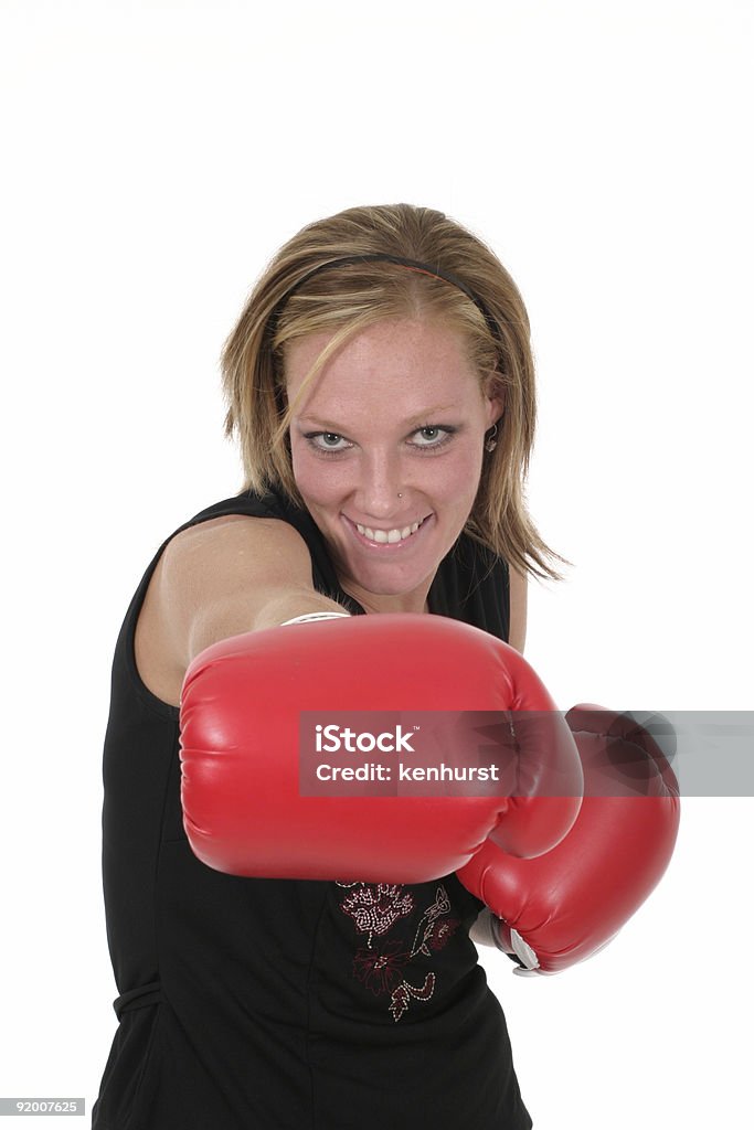 Bella donna d'affari In guantoni da boxe - Foto stock royalty-free di Adulto