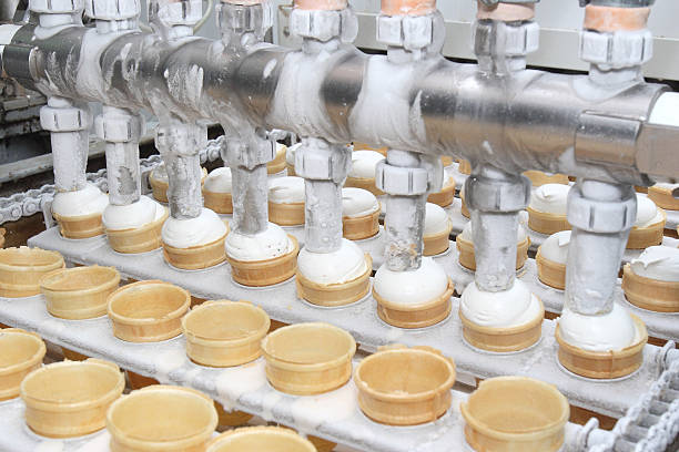 istock Preparation of ice-cream on factory 92009568