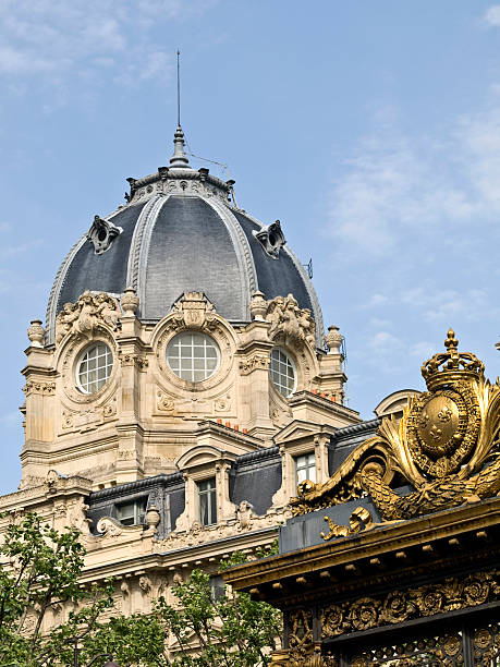 istock Palace of Justice and Concierge 92009668