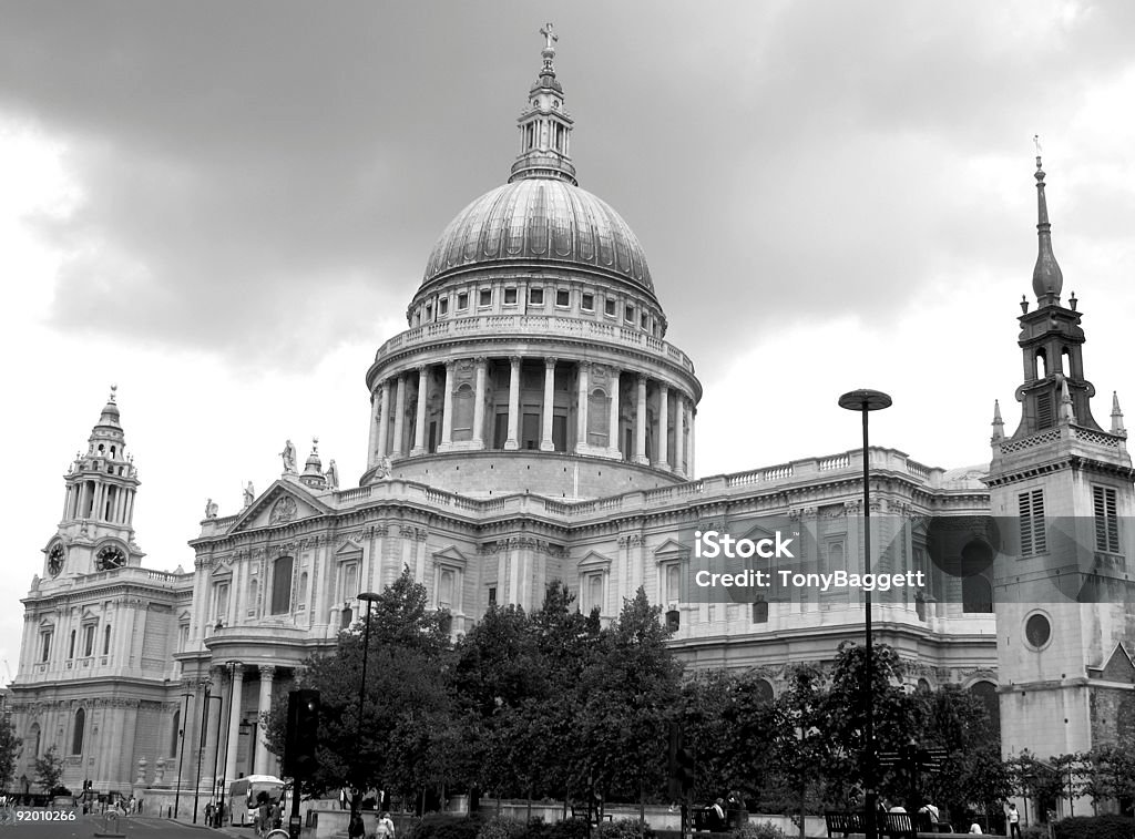 St.Paul s Cathedral - Foto stock royalty-free di Ambientazione esterna