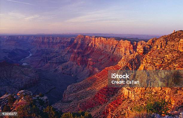 Parco Nazionale Del Grand Canyon - Fotografie stock e altre immagini di Ambientazione esterna - Ambientazione esterna, Arizona, Aurora