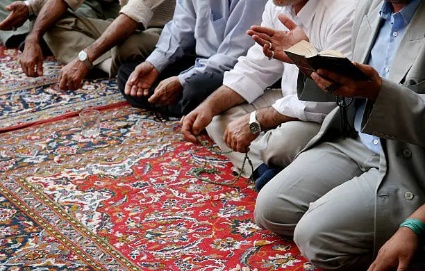 Photo of Lamenting muslims in mosque