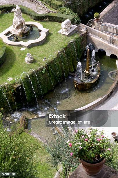 Jardín Ejemplar Foto de stock y más banco de imágenes de Villa d'Este - Tívoli - Villa d'Este - Tívoli, Tívoli - Italia, Los jardines de Villa d'Este - Tívoli