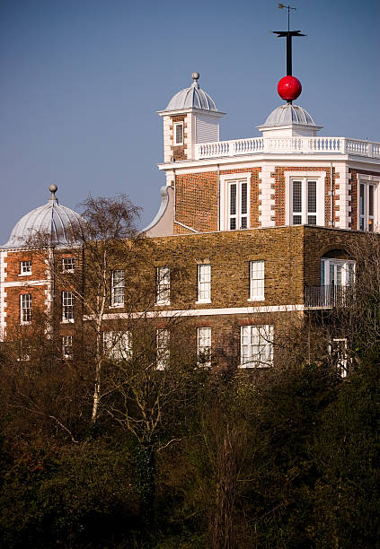 istock Greenwich Royal Observatory Red Time Ball, London, UK 92011231