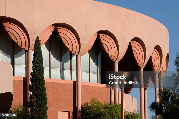 Photo libre de droit de Bâtiment De Luniversitégrady Gammage banque d'images et plus d'images libres de droit de Architecture - Architecture, Arizona, Bleu