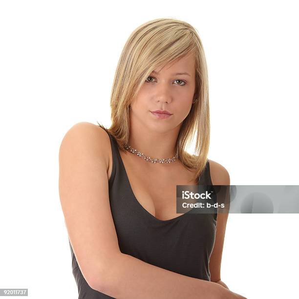 매력적인 젊은 여자 어둡습니다 정장용 18-19세에 대한 스톡 사진 및 기타 이미지 - 18-19세, 20-29세, 검은색