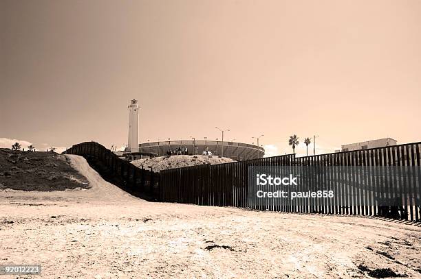 米国 メキシコ国境 - ティフアナのストックフォトや画像を多数ご用意 - ティフアナ, メキシコ, 地理的境界