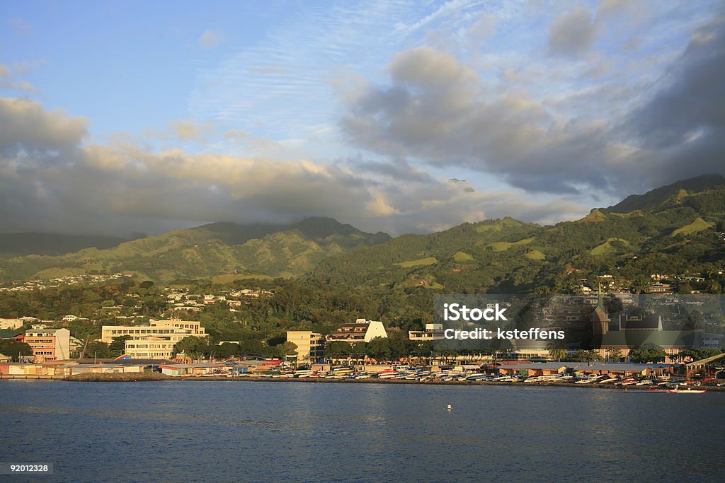 Papeete, Tahiti Waterfront City, Polinezja Francuska - Zbiór zdjęć royalty-free (Chmura)