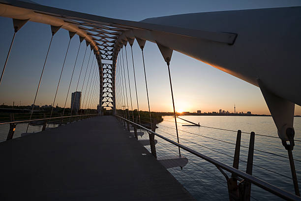 istock Toronto Pedestrain Shore Park Trail Bridge 92013913