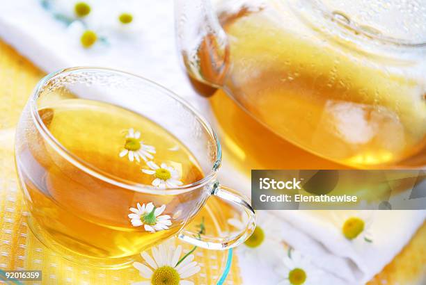 Kamille Tee Stockfoto und mehr Bilder von Alternative Behandlungsmethode - Alternative Behandlungsmethode, Aromatherapie, Blume